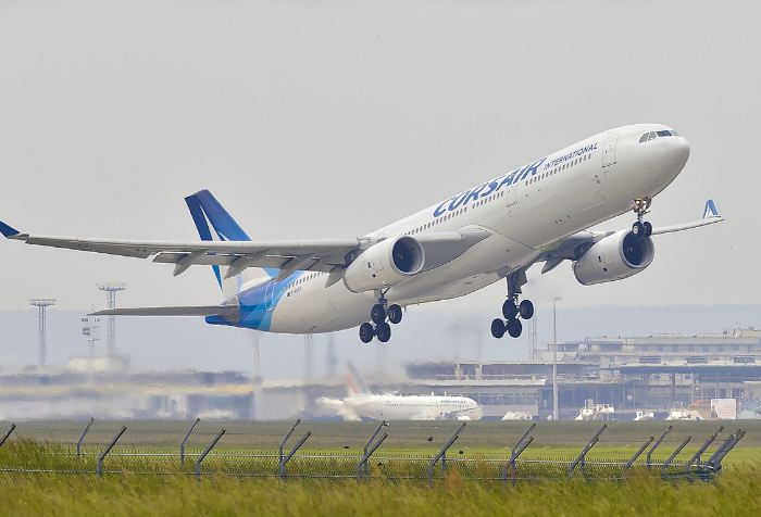 Cargo aircraft for international air freight